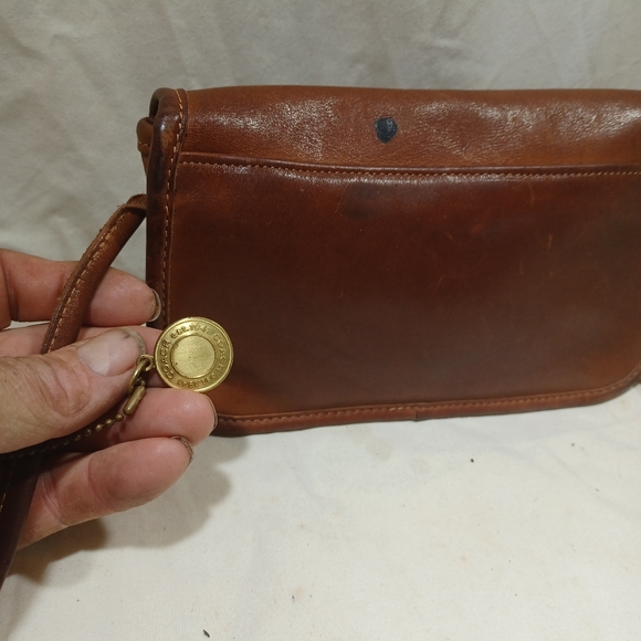 Vintage Coach Dinky Crossbody Bag - Picture 7 of 11